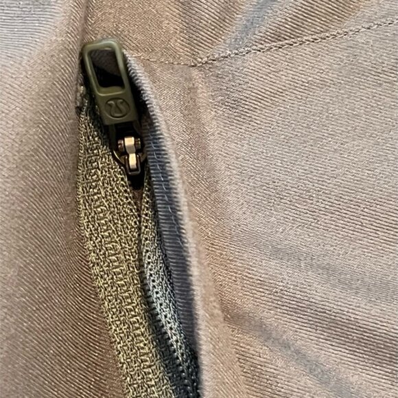 Lululemon Commission Long Sleeve Button Up Shirt Mens XXL Asphalt Grey - Picture 3 of 13